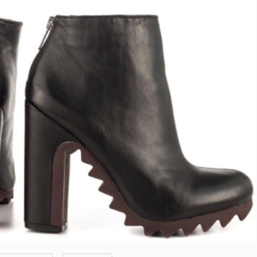 Sam Edelman Circus Kensley Black Leather Heel Boot